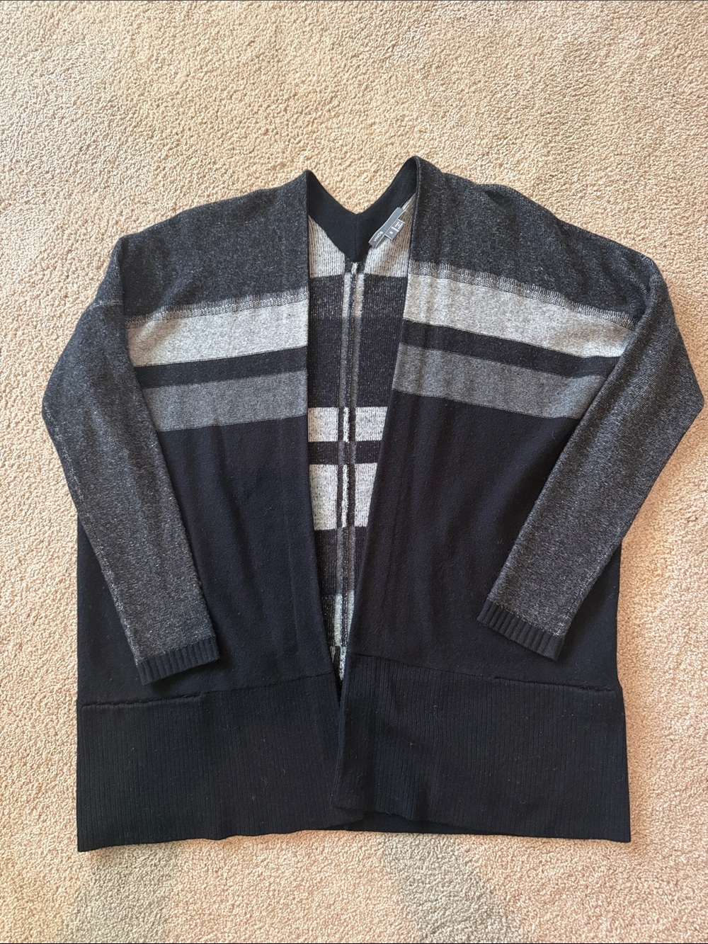 Vince Women’s Black and Gray Open-Front Striped Cardigan